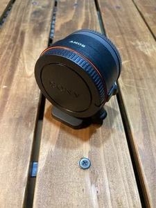 Sony LA-EA1 Mount Adapter für Original Alpha A-Mount Objektiv auf E-Mount Body gebraucht - Bild 1 von 3