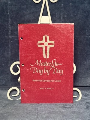 Master Life Day by Day by Avery T Willis Jr 1985 Paperback - Image 1 of 4