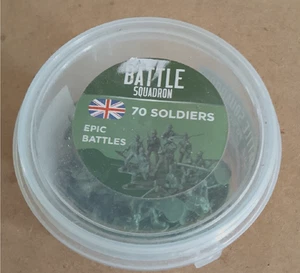 BATTLE SQUADRON TOY SOLDIERS..plastic 1:48 scale - Picture 1 of 3