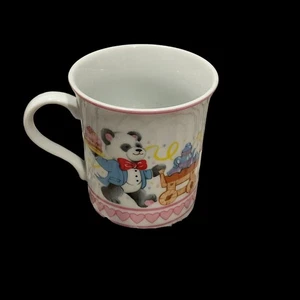 Wallace Berrie Birthday Party Bears Ceramic Mug Pink Hearts Japan Vintage 1983 - Picture 1 of 4