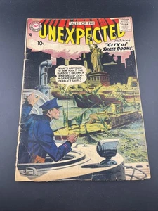 Tales of the Unexpected #15 (1958) DC Silver Age Fantascienza Horror - Foto 1 di 7