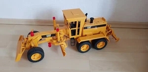 Mototgrader Grader CAT bruder Fahrzeuge 1221/02 - Bild 1 von 7