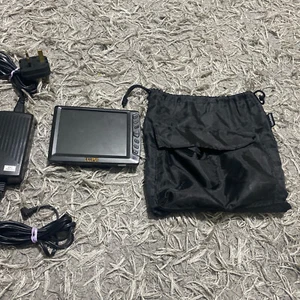 LILLIPUT Monitor OSD multilingue 5.6 monitor ingresso AV/1 ingresso audio e 2 video - Foto 1 di 15