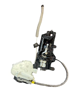 2018 - 2021 AUDI Q5 REAR RIGHT PASSENGER DOOR LOCK LATCH LOCK CLASP OEM  - Image 1 of 4