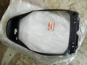 Suzuki UC125 UC150 Helmet Box Cover NOS UC Epicuro 92213-21F00 - Bild 1 von 7