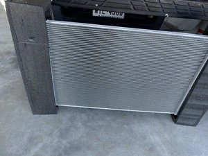 Radiator For 2011-18 Chevrolet Silverado 2500/3500 HD & GMC Sierra 2500/3500 HD - Picture 1 of 4