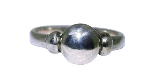 Sterling Silver Round Circular Abstract Casted Fashion Ring Size 6 PSR468/3425 - Picture 1 of 3