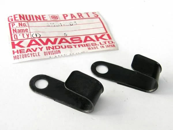 Kawasaki Spark Plug Wire Wiring Harness Clamps NOS oem h1 z1 kz650 kz900 kz1000 - Image 1 of 1