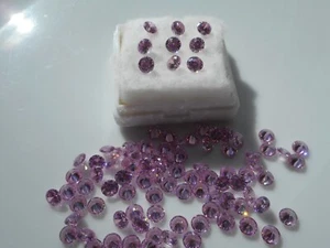 5mm Pink Cubic Zirconia gemstones,round cut 4 stones for £1.30p - Picture 1 of 7