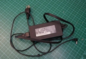 Acer Nitro 7 AN715-51 DELTA AC Power Adapter ADP-135NB B 19.5V 6.92A 135W - Picture 1 of 2