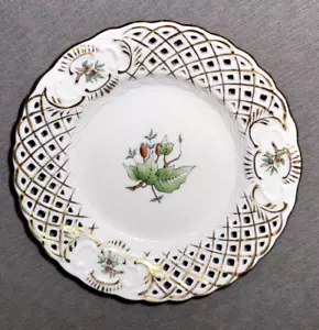 Herend Hungary Reticulated Plate Free Ship - Picture 1 of 4