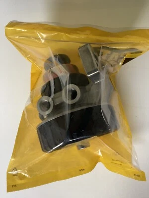 HEAD FUEL FILTER ASSEMBLY WATER SEAPARTOR FITS 1174089 P551430 84477351 87840591 - Image 1 of 4