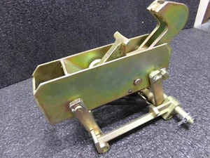 DAYTON 29PH24, Clamp, Single Jaw, Chime,1600 lb. (TJ) - Picture 1 of 5