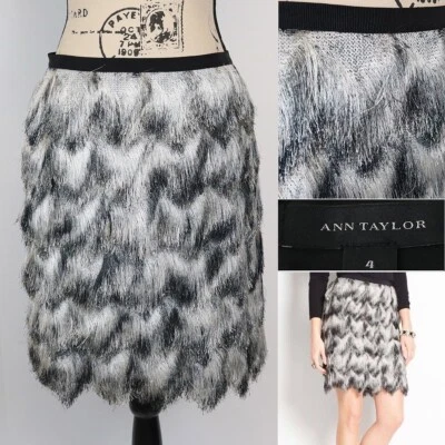 Minifalda Ann Taylor para mujer talla 4 con flecos de plumas tiro alto fiesta Foto 1 de 4