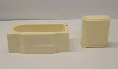 RENWAL Off White Bathroom HAMPER & TUB Plastic USA 1940'S Vintage2 pc Furniture - Image 1 of 4