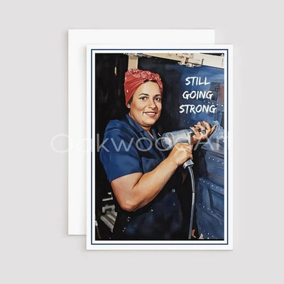 Tarjeta de felicitación artística RETRO BLACK ROSIE the RIVETER Still Going Strong, feminismo Foto 1 de 4