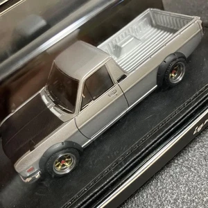 Ignition Model IG1510 1/43 Nissan Hakotora Long Bed Silver Diecast Car Neu - Bild 1 von 19