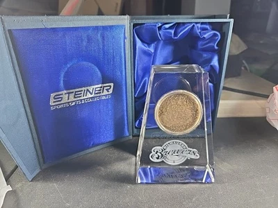 Milwaukee Brewers SUCIEDAD USADA EN JUEGOS en pisapapeles de cristal - Steiner Sports certificado de autenticidad Foto 1 de 4
