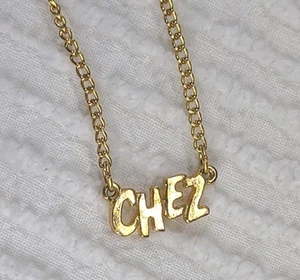 Vtg VALLEY GIRL Nameplate Necklace "CHEZ" 80s Slang Lingo Word Metal Gold Chain - Picture 1 of 6