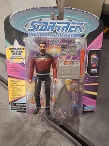 Figura de acción Star Trek The Next Generation Commander William Riker 5" nueva en caja - Imagen 1 de 6