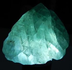 390ct Fluorite Natural Earth Mined Unheated Rough Crystal Spar Collector Grade - Picture 1 of 9