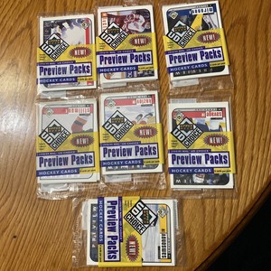 pack New Sealed 98-99 Hockey UD Choice Preview Card Pack