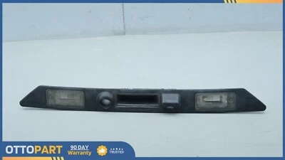 2008-2018 奥迪 A8 四轮车后备箱牌照板灯手柄 4E0-827-574-H — 第 1/4 张图片