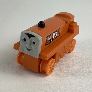 Thomas Tank Engine Train & Friends Wooden Railway Terence The Tractor Magnetic - Picture 1 of 7