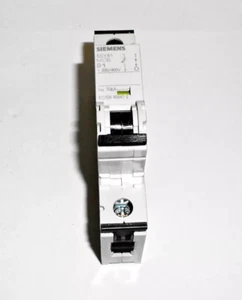 Siemens 5SY8101-8 13117EL - Picture 1 of 2