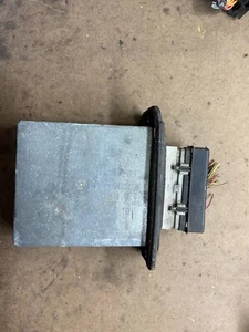 1996 1997 Ford Van E150 E250 5.8L Engine Control Module Unit ECU M7551 DG - Picture 1 of 4