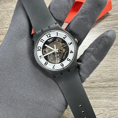 NUEVO✅ Reloj Swatch SKELETOR Números Esqueleto Dial Negro Silicona Foto 1 de 4
