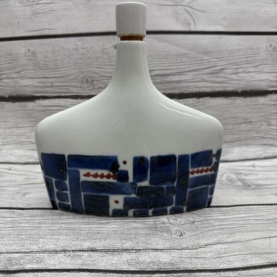 Japanese Porcelain Wine 7” Decanter Blue & White With Red Design Vintage - Image 1 of 4