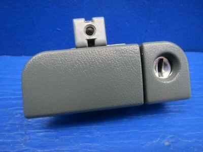 Honda Odyssey Ex 2002 guantera pestillo bloqueo mango gris, sin llave. OEM. B48 Foto 1 de 4