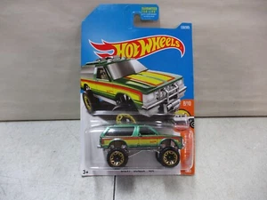 Hot Wheels Chevy Blazer 4x4 - Picture 1 of 2