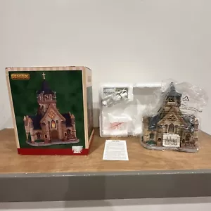 RETIRED Lemax Caddington Beacon Hill Chapel 05672 Boxed Christmas Village Church - Picture 1 of 10