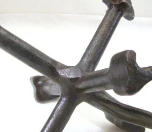 Antique Vintage Cast Iron 6 WAY IMPLEMENT WRENCH Tool Doorstop UNKNOWN PURPOSE - Picture 1 of 9