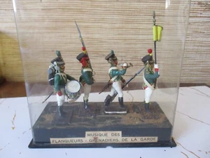 1/32 1er EMPIRE FIGURINE MDM 55MM MUSIQUE DES FLANQUEURS GRENADIERS DE LA GARDE - Imagen 1 de 3