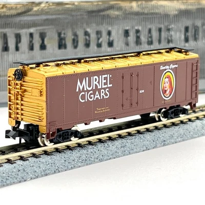 Model Power N Scale 3731 Muriel Cigars 40ft Steel Reefer 8258 Collector Car - Image 1 of 4