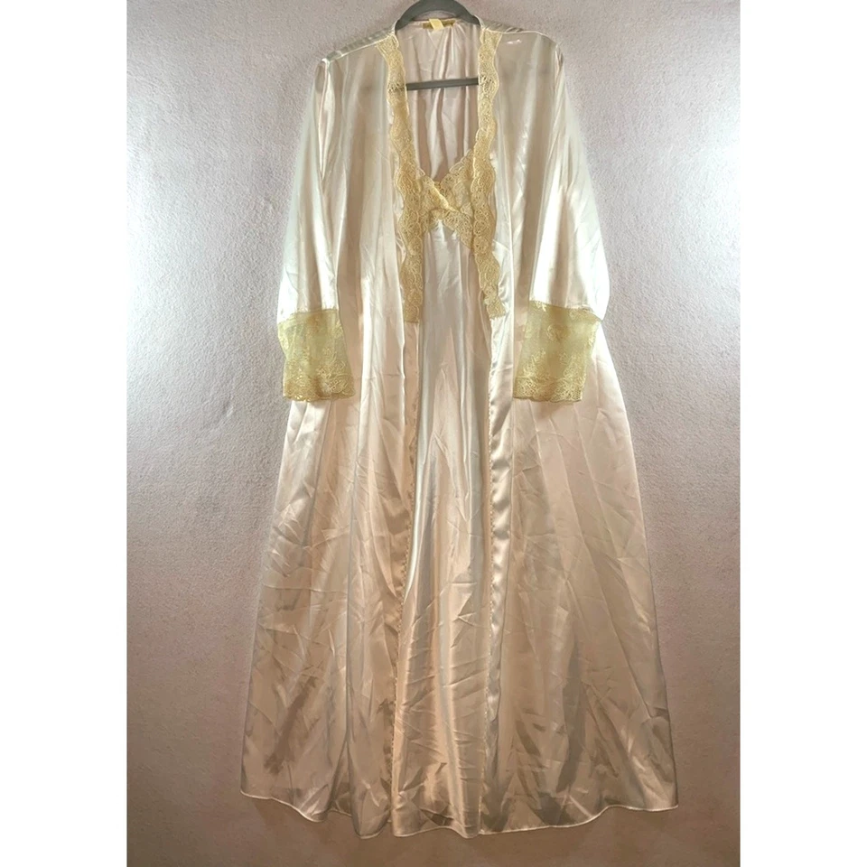 Flora Nikrooz Satin Lace Robe Chemise Slip 2pc Set Ivory Cream Bridal Lingerie   - Image 1 of 4