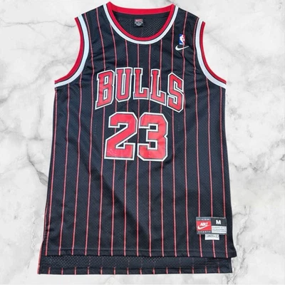 Camiseta deportiva vintage de los Chicago Bulls Michael Jordan Nike Swingman a rayas auténtica M Foto 1 de 4