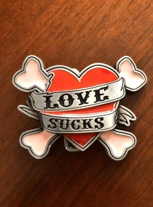 Love Sucks Pink Crossbones Red Heart Skeleton Metal Unisex Women’s Belt Buckle - Picture 1 of 2