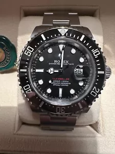 Rolex Sea-Dweller, 43 mm, Edelstahl, Referenz 126600, 03/2024, neu/ungetragen - Bild 1 von 20