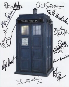 Doctor Who Autograph: MULTI-SIGNED Cast & Crew Signed Print (10 Autographs) - Picture 1 of 1
