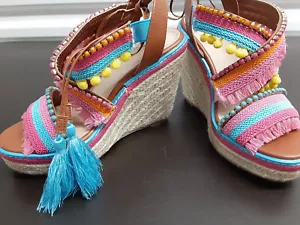Avon/Mark Esparilles Wedge Sandals Gladiator Sz 7 NEW - Picture 1 of 8