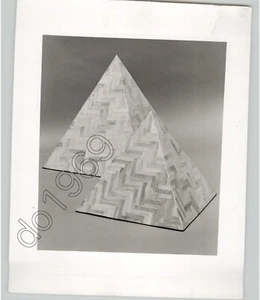 MODERN ART Sculpture VINTAGE 1950s Press Photo Pyramids - Picture 1 of 2