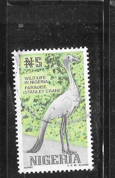 NIGERIA SC#615B 1992 PÁJARO 5 NAIRA USADO POSTAL SELLO ÚNICO ANTIGUO DEFINITIVO Foto 1 de 1