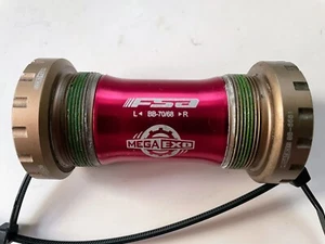 FSA MegaExo Bottom Bracket BB-8681 (MEGAEXO SL-K CRANK TO BSA FRAME DI2 COMPAT) - Picture 1 of 2