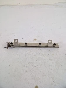 Inyector gasolina HYUNDAI i30 FD 1.4 FUEL RAIL LINE 01098324 - Imagen 1 de 5