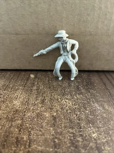 Vintage Kunststoff 3" grau Cowboy Figur Made in USA - Tim-Mee Toys - Bild 1 von 3
