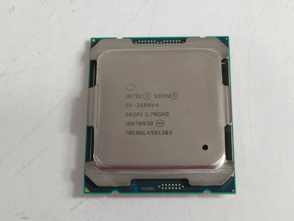 Lot of 2 Intel Xeon E5-2609 v4 1.7 GHz LGA 2011-3 Server CPU Processor SR2P1 - Image 1 of 4